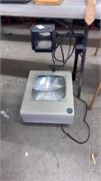 3 M Overhead transparency projector