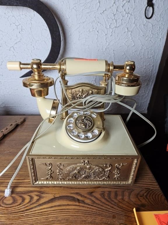 Vintage Decotel Phone