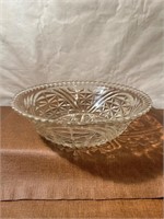 Vintage cut glass bowl