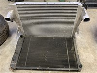 PAIR OF RADIATORS / AIR COOLING BEHR SYSTEMS