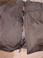 Milwaukee M12 Women's Heated Axis Jacket, size M,