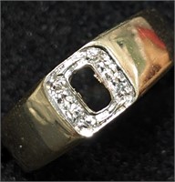 $1200 10K 1.9g Natural Diamond(0.04ct) Ring