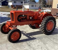 Allis Chalmers WD Tractor, Nice, 4 cyl. gas,