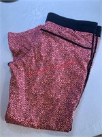 Nike Dri-Fit Size XL Pink Yoga Pants (back room)