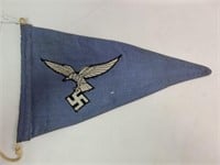 WWII LUFTWAFFE VEHICLE PENNANT