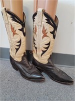 Womens Dan Post size 6.5 Cowboy Boot