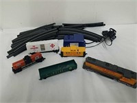 Train set with tracks and Union Pacific cars