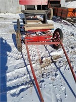 Lot 2. Rubber tire buggy w/shafts & side springs.