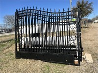 LL1- Black Iron Entry Gates