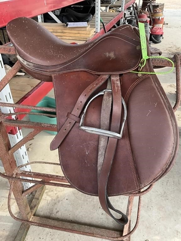 SLB- English Saddle