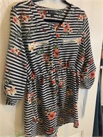 J FOR JUSTIFY FLORAL DRESS W/ ZIPPERS SIZE L #HB15