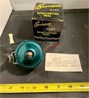 Bronson Dart Spin Casting Reel with Box and