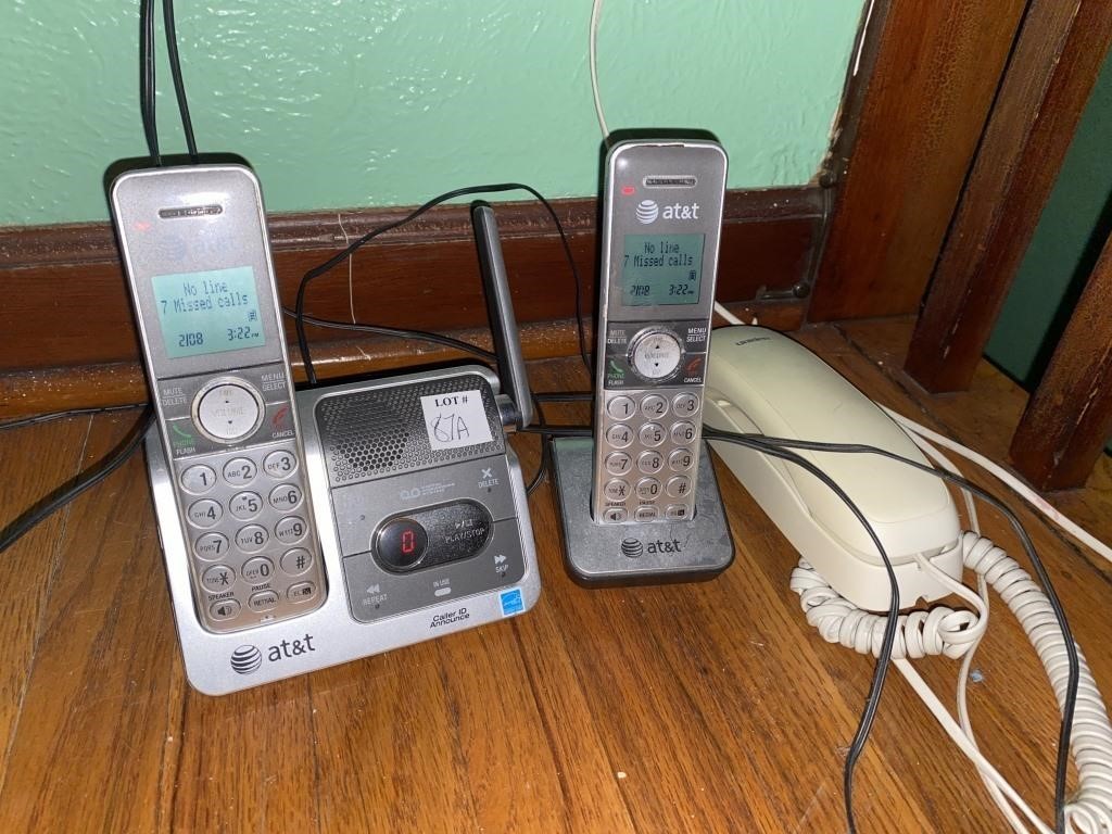 (2) AT&T HOUSE PHONES & WALL MOUNTED PHONE