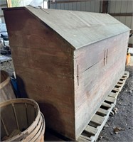 Wooden 3 Compartment Feed Bin