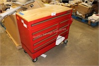 eight drawer rolling tool/work cabinet
