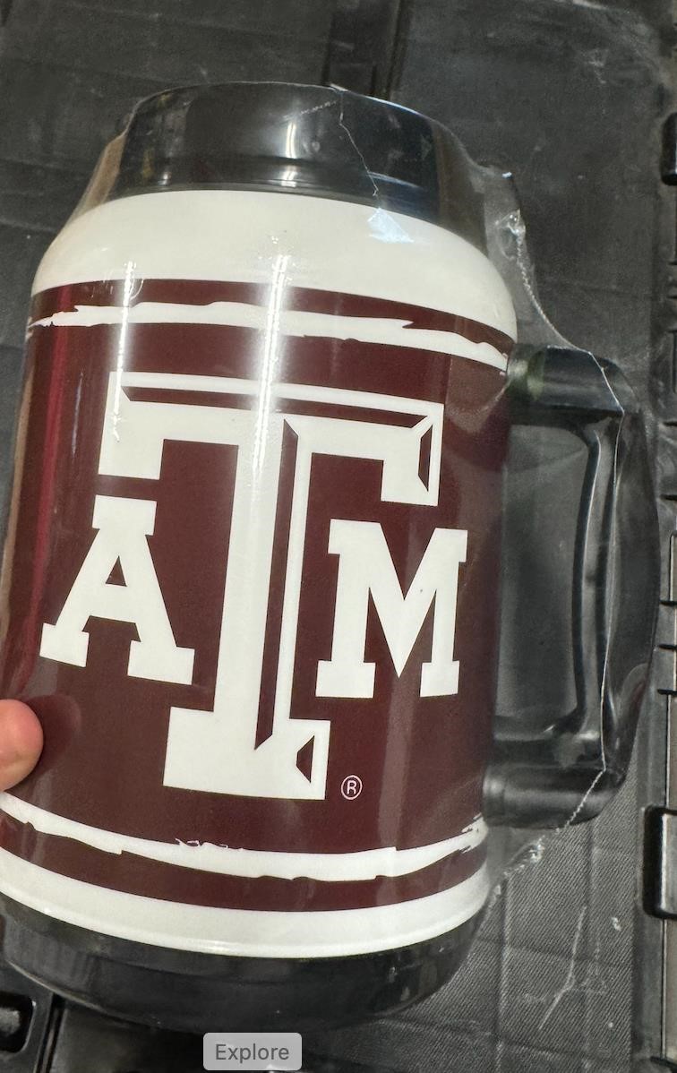NEW Sealed TEXAS A&M AGGIES GIANT SPORT CUP BOTTLE