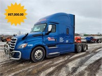 2019 Freightliner Cascadia Sleeper  Highway Truck