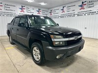 2004 Chevrolet Avalanche SUV- Titled - NO RESERVE