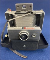 Vintage  Polaroid  Land  Camera,  Model