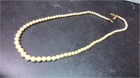 Marvella graduated pearl necklace choker