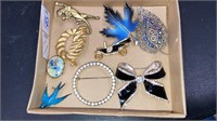 Assorted pin brooches panther leaf bird antique