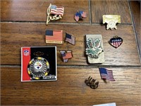 ASSORTED STEELERS PINS AND TURQUOISE MONEY CLIP