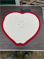 Apple Shaped Braided Entry Rug