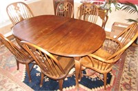 Ethan Allen Old World Collection Dining Table