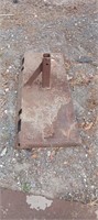 Attatchment plate for skid steere