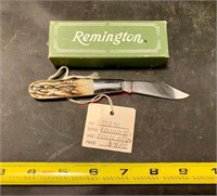 Remington Knife with Box (closet)