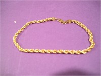 10KT Gold 7 1/2 inch Bracelet Braided 1.3 Grams