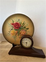 New Haven Quartz Clock England  Floral Plate 3d.