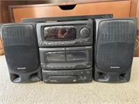 Nice Pioneer Stereo system with two Pioneer