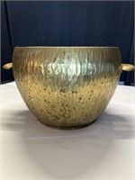 Round brass planter with handles. 10.5 x 8”H