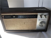 Sony FM/AM /Marine 11 Transmitter Radio