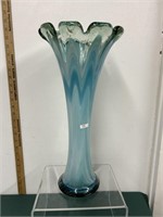 Handblown Finger Petal 17" Vase Pontil