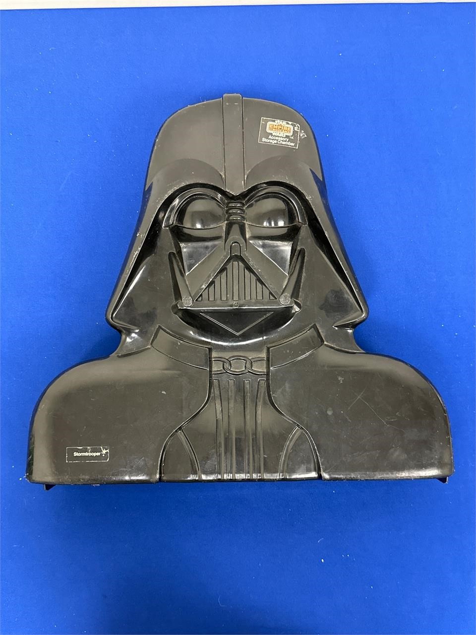 Kenner Darth Vader Storage Chamber