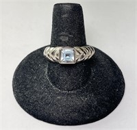 Sterling Blue Topaz Ring 4 Grams Size 9