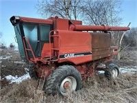 Case IH 1680 Combine For Parts