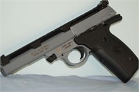 S & W Target 22 cal.LR. pistol.Ma. Compliant