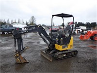 2017 John Deere 17G Hydraulic Excavator