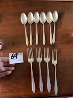 Heirloom Sterling Silver 6 - Spoons and 4 - Forks