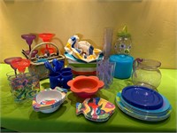 Plastic Picnic Dishes & Utensils