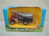 Ertl Farm Toys Fertilizer Truck NIB 1/64