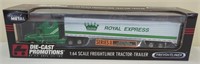 DCP Freightliner Royal Express NIB 1/64