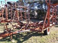 25' ALLIS-CHALMERS CULTIVATOR, 2 ROW TINE HARROW