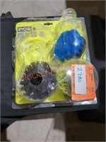 RYOBI Multi Purpose Cleaning kit, 1 missing