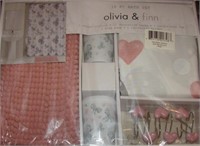 Olivia & Finn Pink Hearts & Bows 16 Piece Bath Set