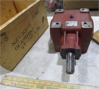 Gearbox, 52 pounds