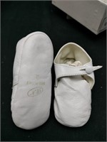 Rudin Needlecraft Italian Leather Baby Shoes White